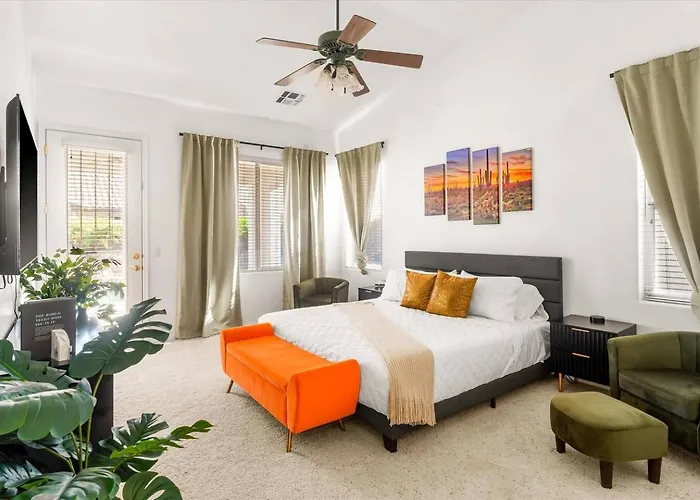 Minutes To Dt Chandler/gilbert Pool Gameroom Holiday home *