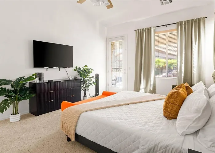 Holiday home Minutes To Dt Chandler/gilbert Pool Gameroom *